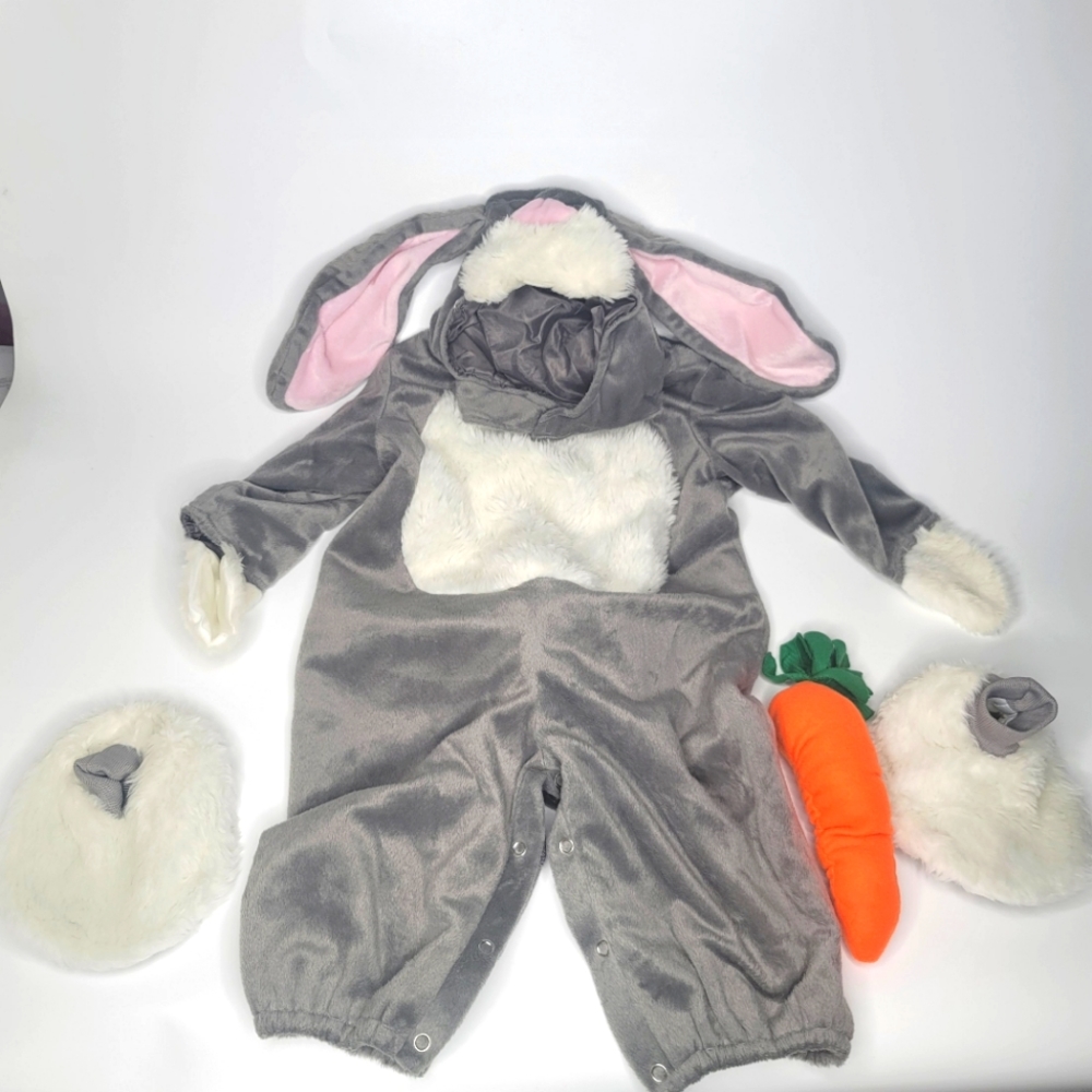 Incharacter Bunny 🐰 Rabbit costume Set 4 pieces Size L(18M-24M)